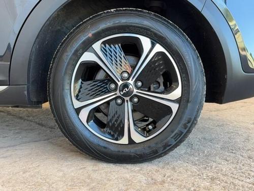 Kia XCEED Photo at-4f5113fe43764eeb9bc6720cef2cccaa.jpg