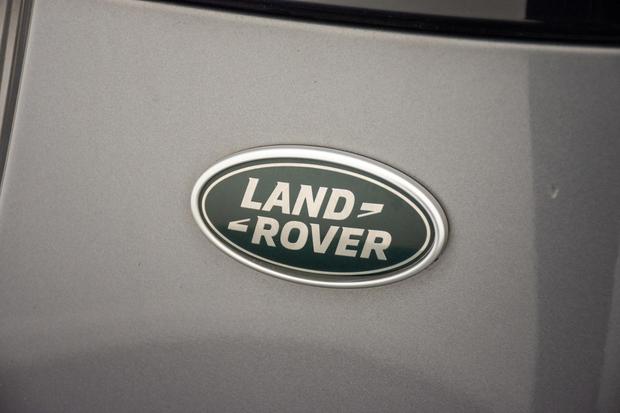 Land Rover RANGE ROVER VELAR Photo at-4f6cf16e022c4539aaad146197b87a01.jpg