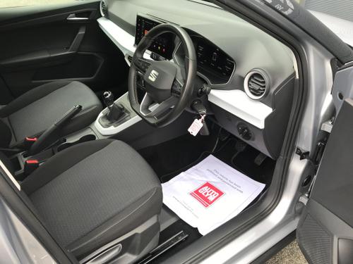 SEAT Arona Photo at-4f9ac4a6e9374fb9846a877b7c980ab0.jpg
