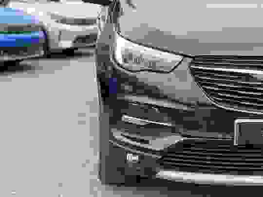 Vauxhall Grandland X Photo at-4f9e461be2e24a6a845a70defdd96bca.jpg