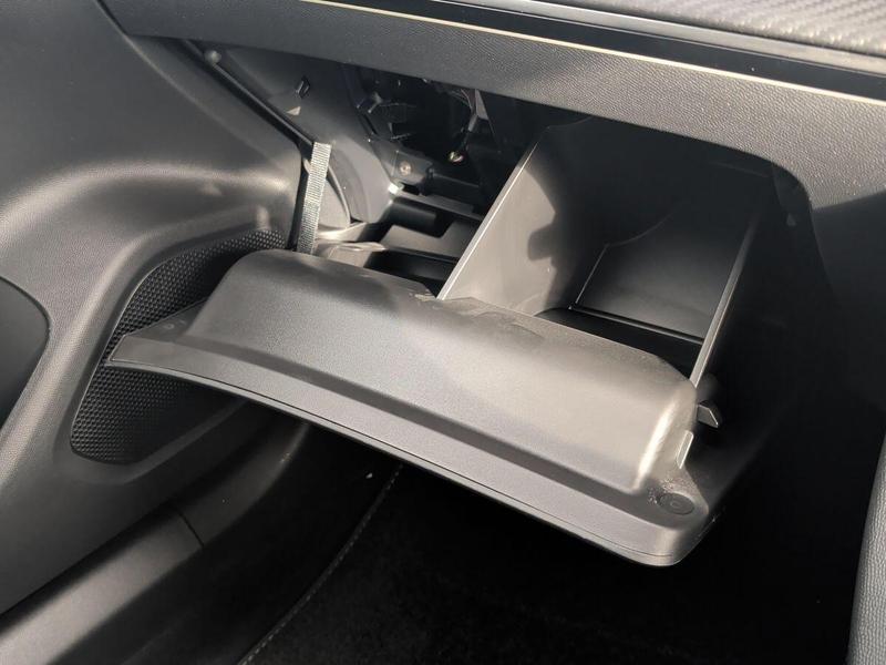 Used Peugeot 2008 202508025067558 38