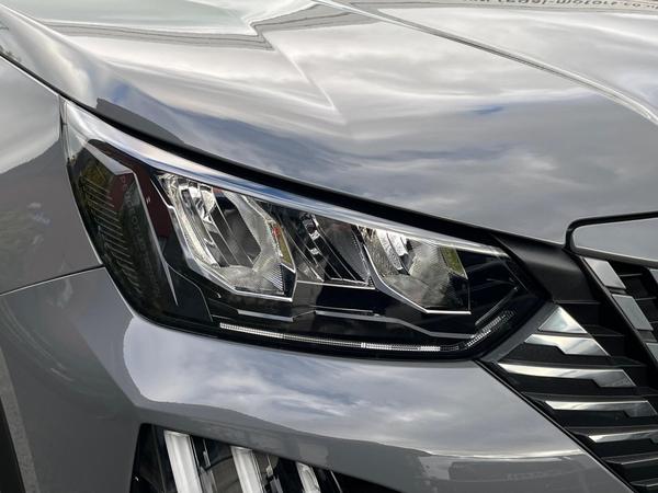 Used Peugeot 2008 BJ73UPP 21