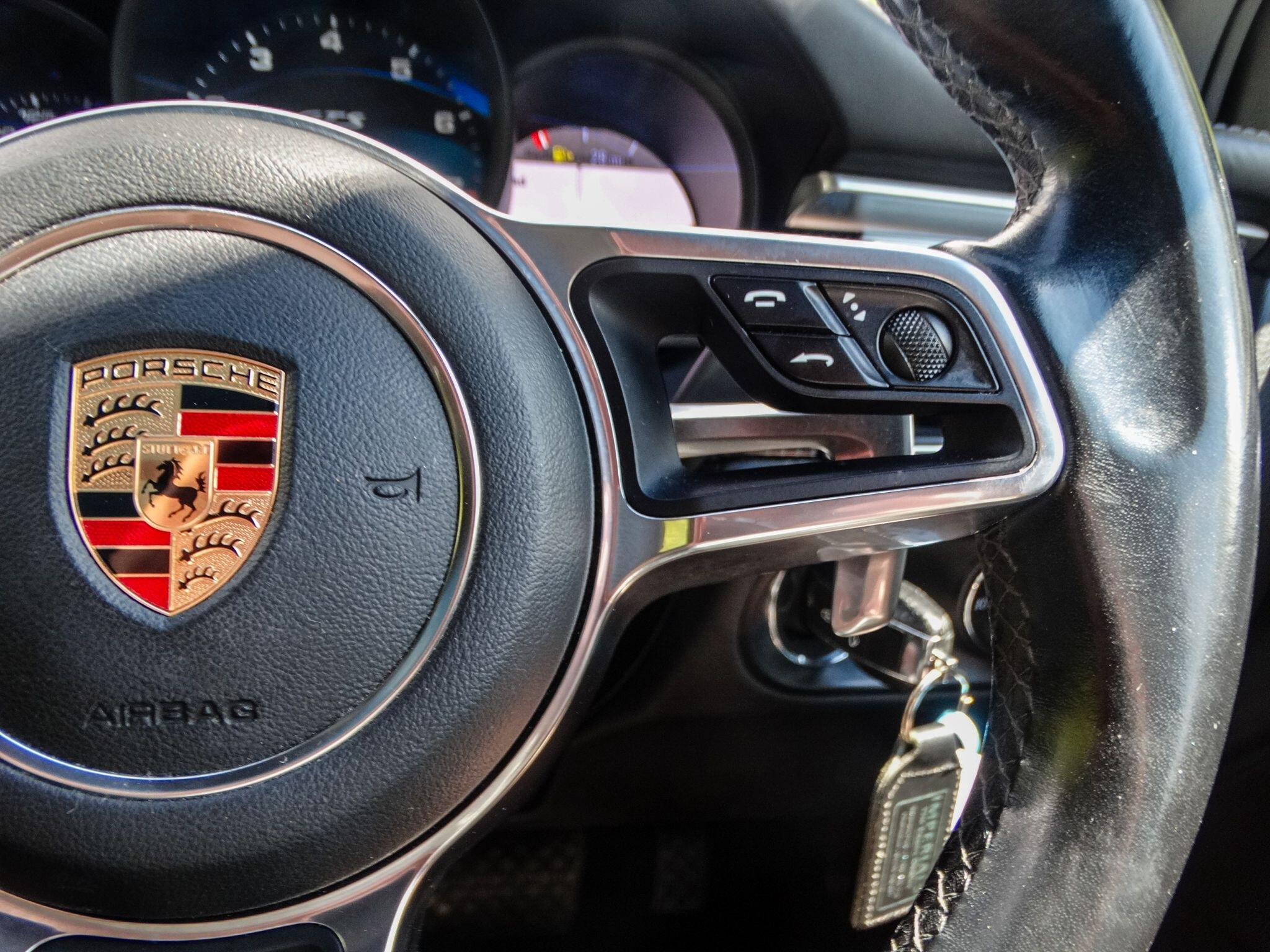 Porsche Macan 3.0T V6 GTS PDK 4WD Euro 6 (s/s) 5dr — photo 28