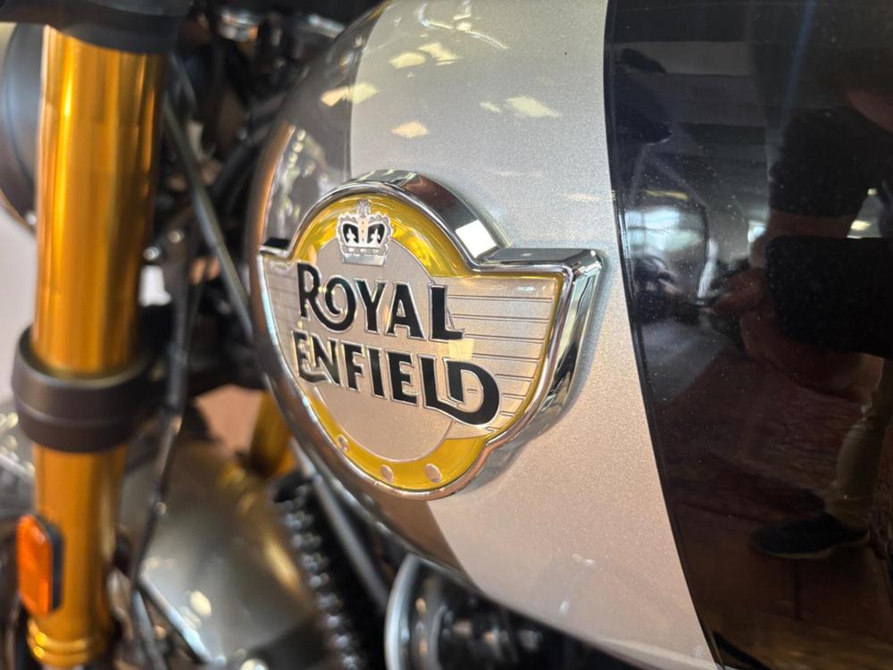 Royal Enfield Bear 650 Photo at-5011fee655f04c0f9c68fceefeecc7b8.jpg