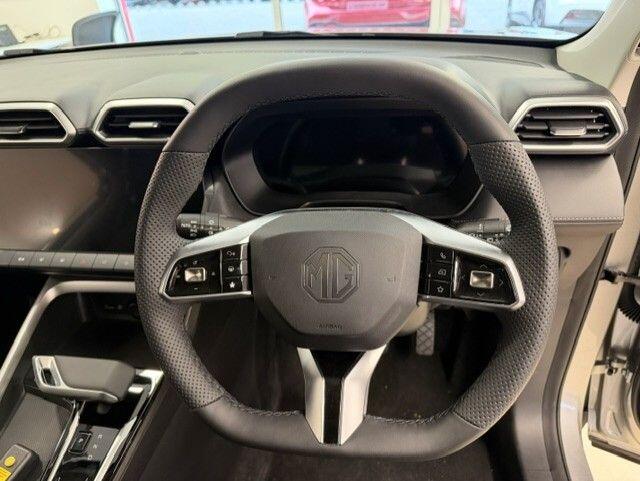 MG MG ZS Photo at-5032168710d3424b886da7c559ec4138.jpg
