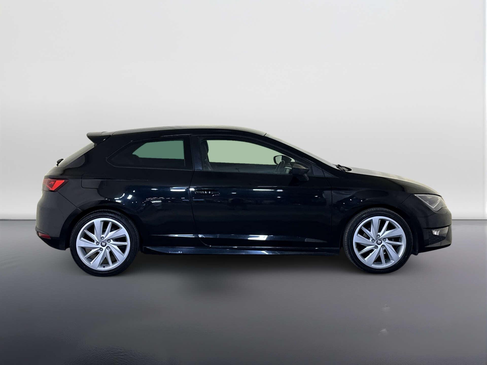 2016 SEAT Leon thumbnail 12