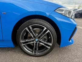 BMW 1 Series Photo 6