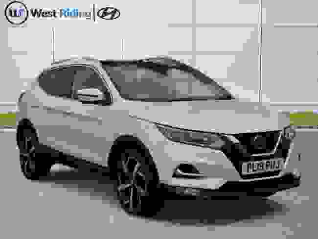 Used 2019 Nissan Qashqai 1.3 DIG-T Tekna Euro 6 (s/s) 5dr White at West Riding