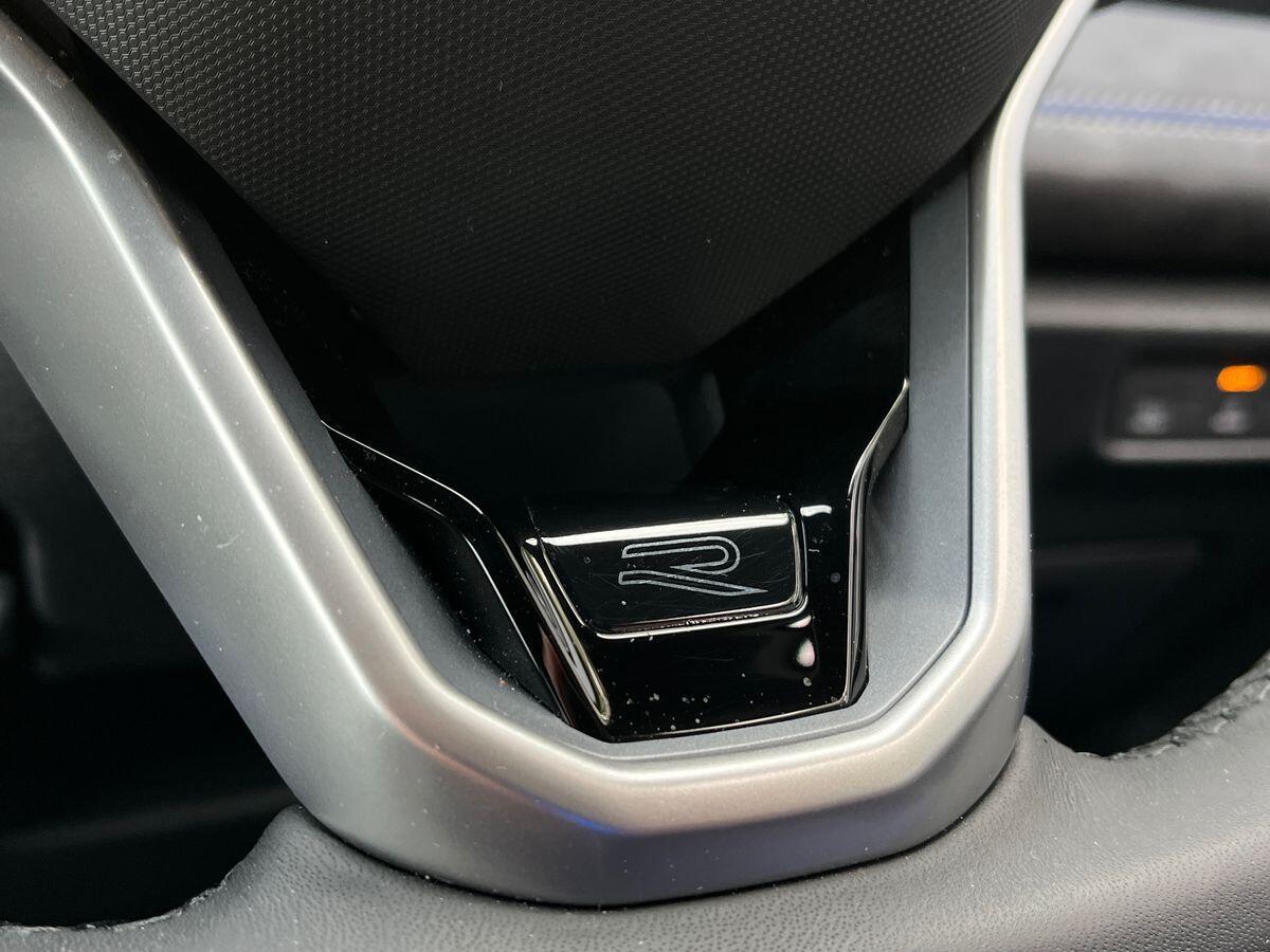 Volkswagen Tiguan Photo at-508c5a5b8af046d3bb4480f942795886.jpg