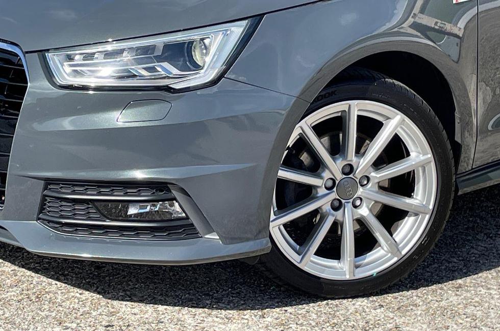 Audi A1 Photo at-5093347ada34404e9e1486e94866ceae.jpg
