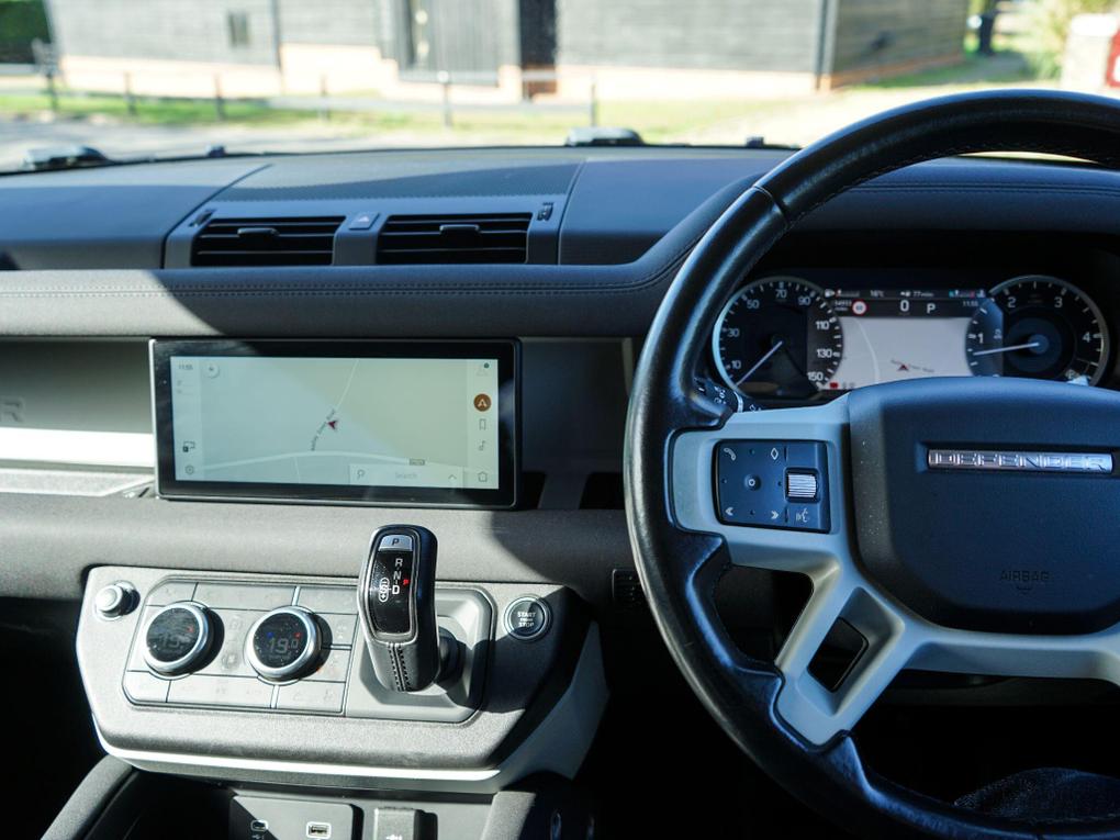 Used Land Rover Defender 110 SO22ZST 8