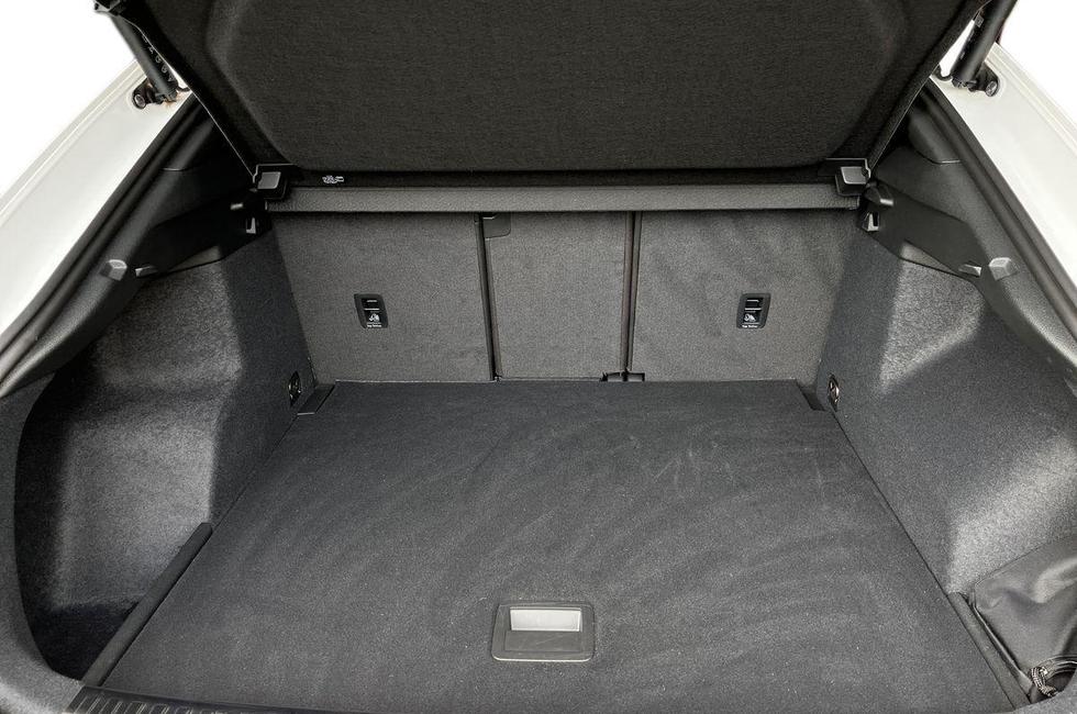 Audi Q3 Photo at-51086f4ab837460da9e3c76d9d83e6f6.jpg