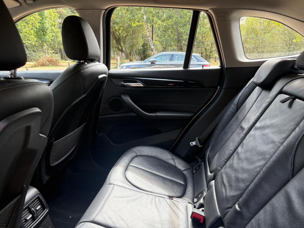 BMW X1 Photo at-510fa8d82c9f4f56a14c4184768f0358.jpg