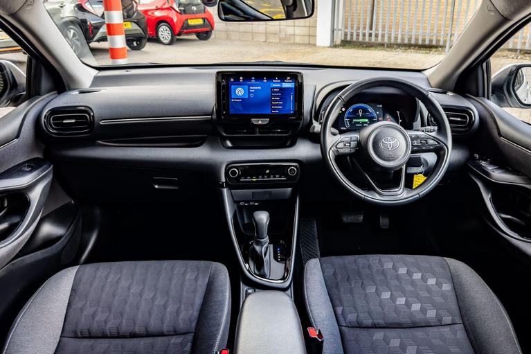 Used Toyota Yaris WN74ECT 12