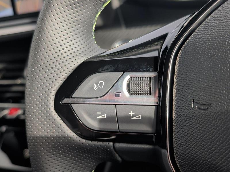 Used Peugeot 2008 202508025067558 21