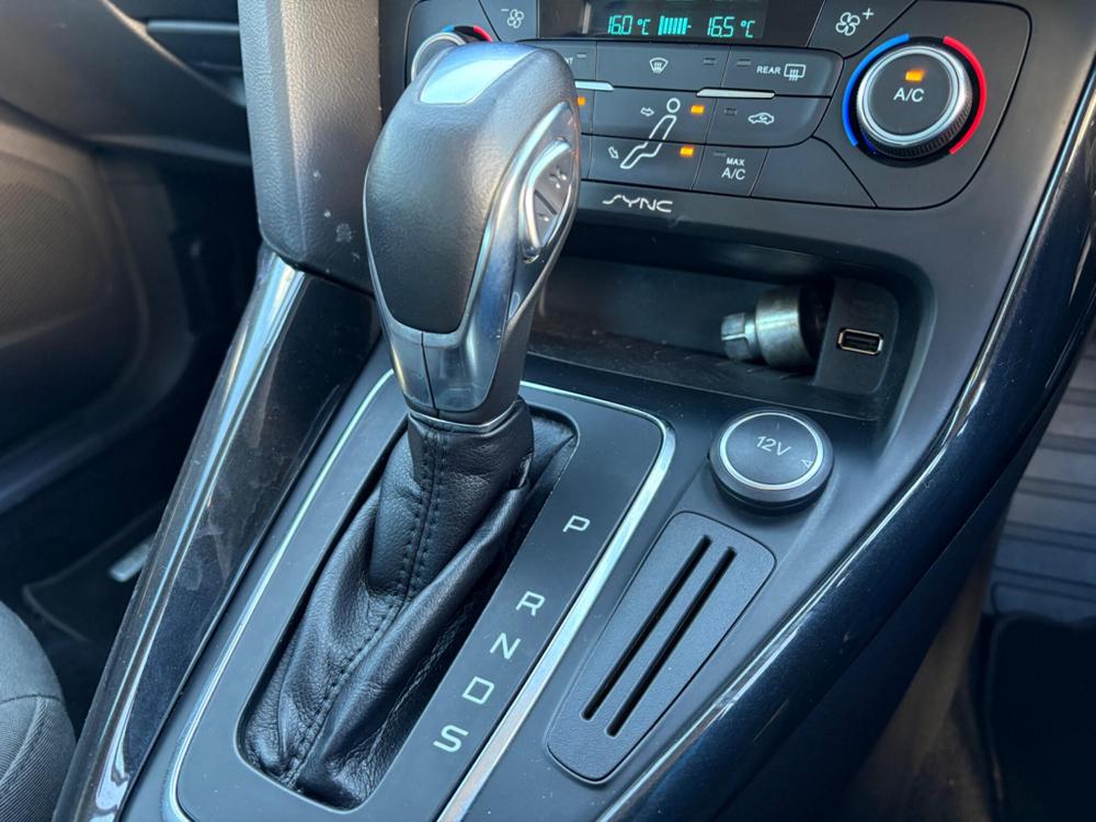Ford Focus Photo at-514dca140dc14d74aa21c4aec71188e3.jpg