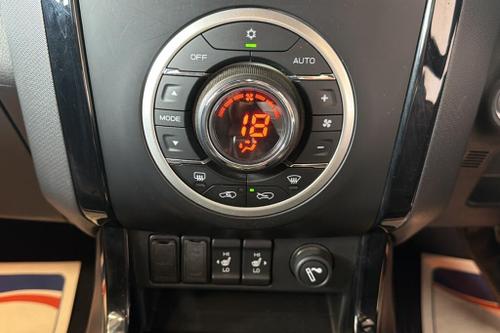 Isuzu D-MAX Photo at-515096b06c0a4b0682e6d7be261426ce.jpg