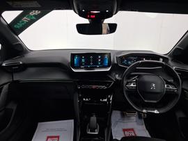 Peugeot E-208 Photo 11