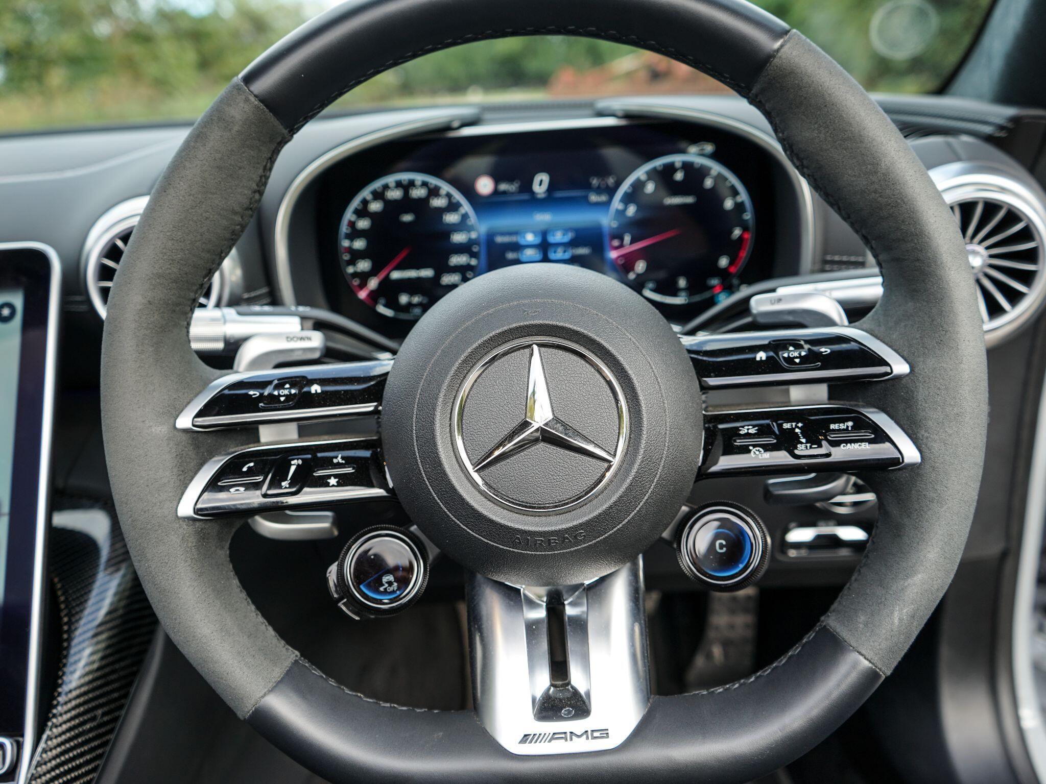 Mercedes-Benz SL 4.0 SL63 V8 BiTurbo AMG Performance SpdS MCT 4MATIC+ Euro 6 (s/s) 2dr — photo 7