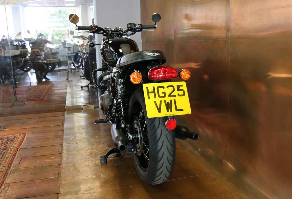 Triumph Bonneville T120 Photo at-515acceff8dc44aaa87a4409a2a334b9.jpg