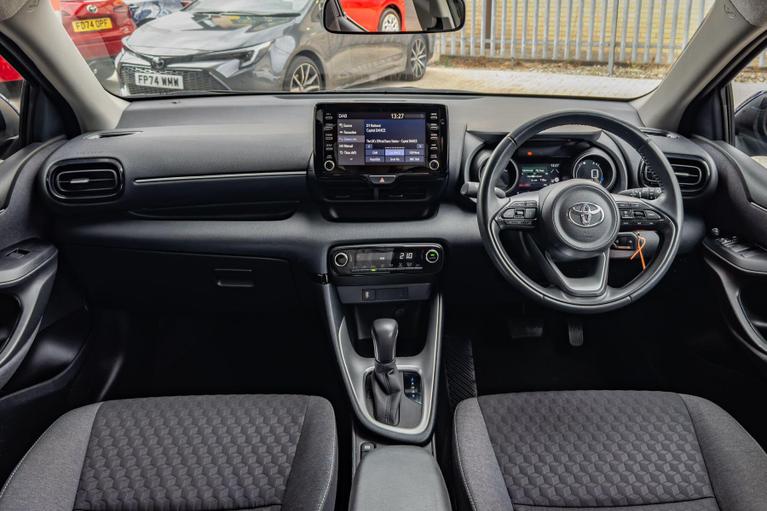 Used Toyota Yaris WP23HRO 14