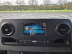 Mercedes-Benz Sprinter Photo 15