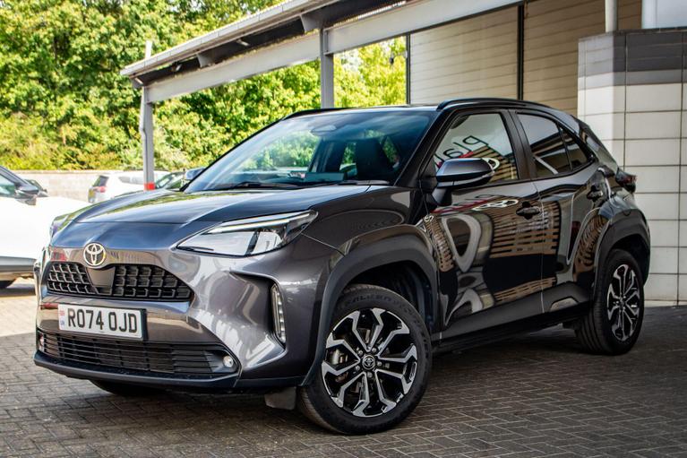 Used Toyota Yaris Cross RO74OJD 8