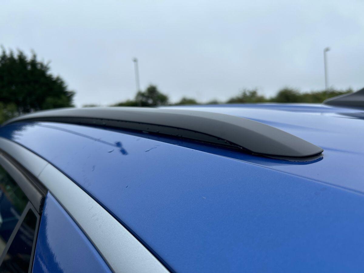 Volkswagen T-Roc Photo at-51a17b28f5dc472fa2c882b4e0c9322a.jpg