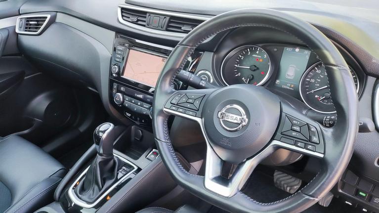 Used Nissan Qashqai AD68CFX 14