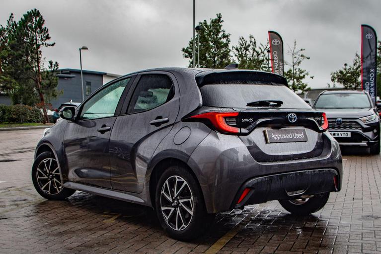 Used Toyota Yaris WP73FJK 19