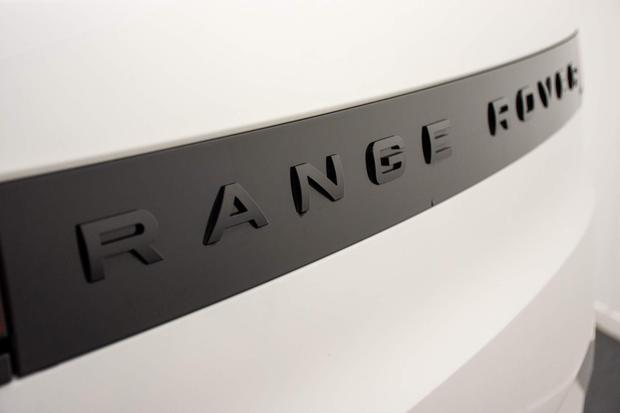 Land Rover RANGE ROVER SPORT Photo at-523adb4fa2f04d8fbb278b254495dbb1.jpg