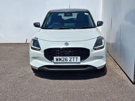 Suzuki Swift Photo 3