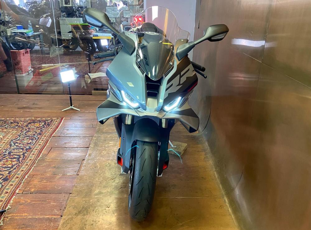BMW S 1000 RR Photo at-525ce00f21264f10a8362fbb145cb74b.jpg