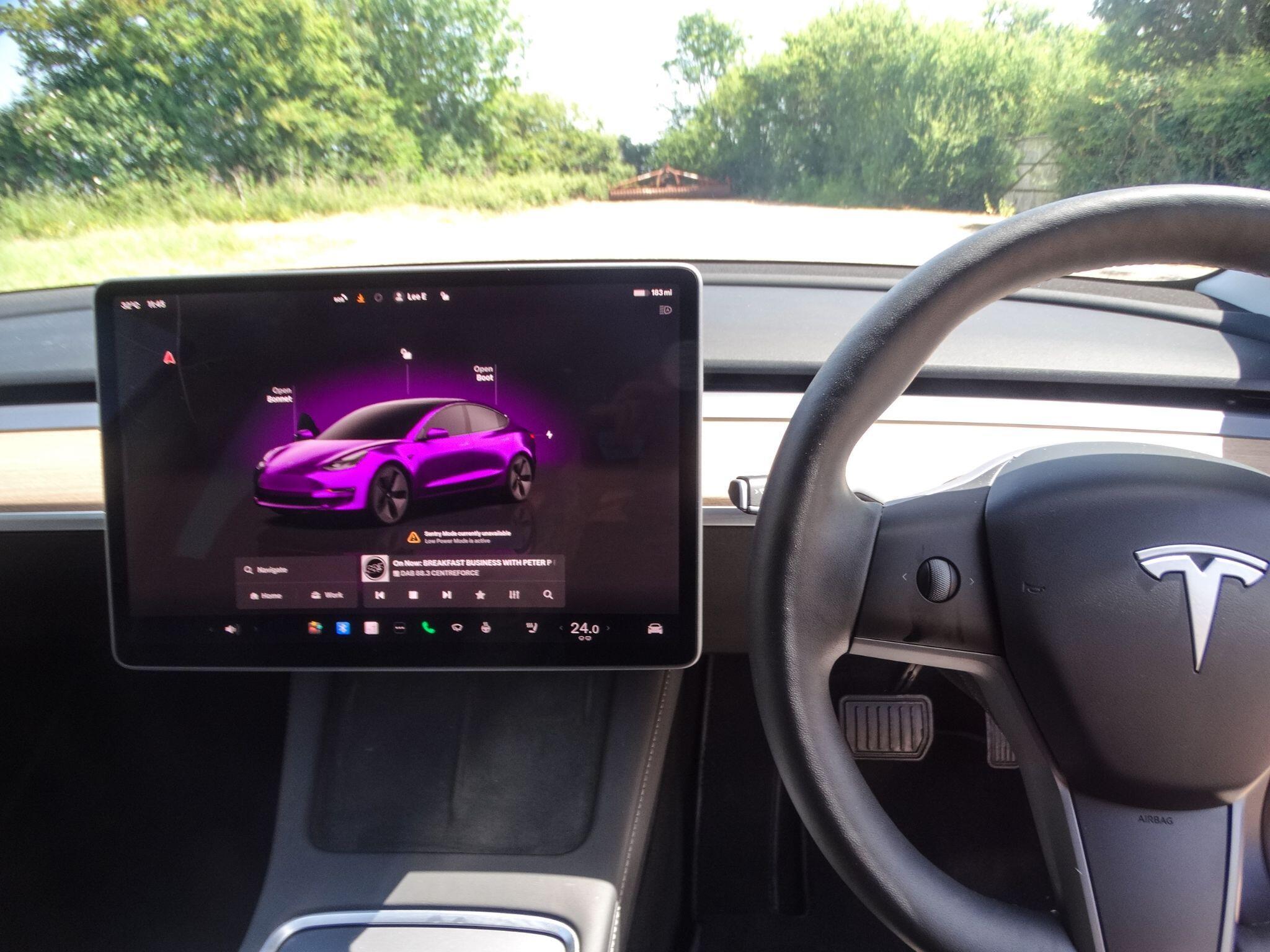 TESLA Model 3 Auto RWD 4dr — photo 8