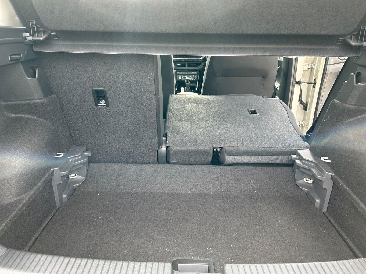Volkswagen T-cross Photo at-52e86808be0d4d199d82e65b2b172188.jpg