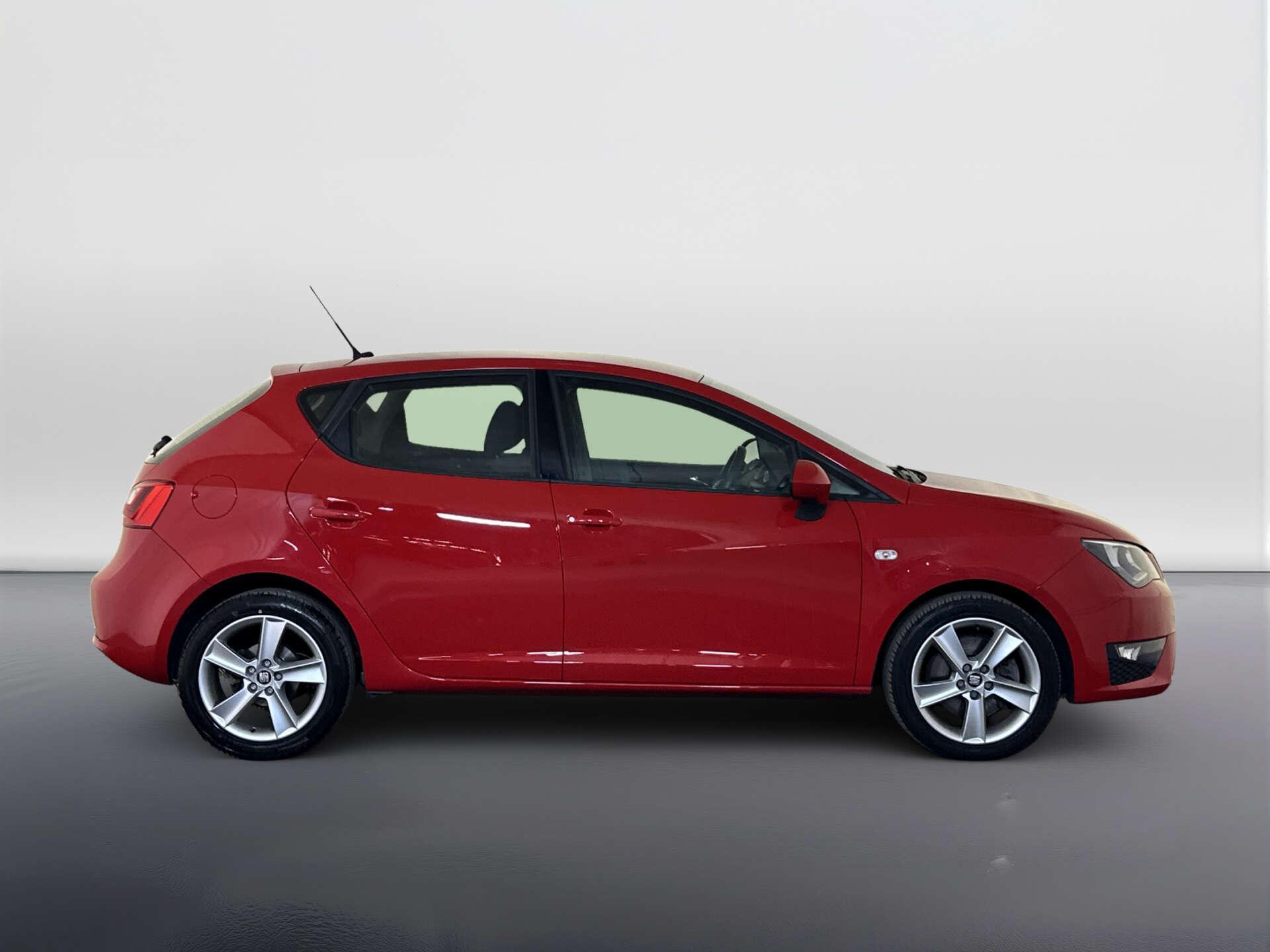 2016 SEAT Ibiza thumbnail 12