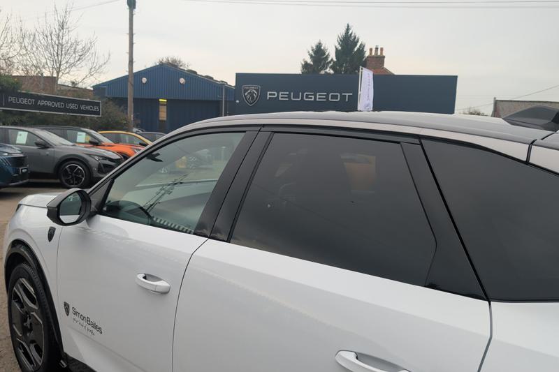 Used Peugeot E-3008 NV24VOB 15