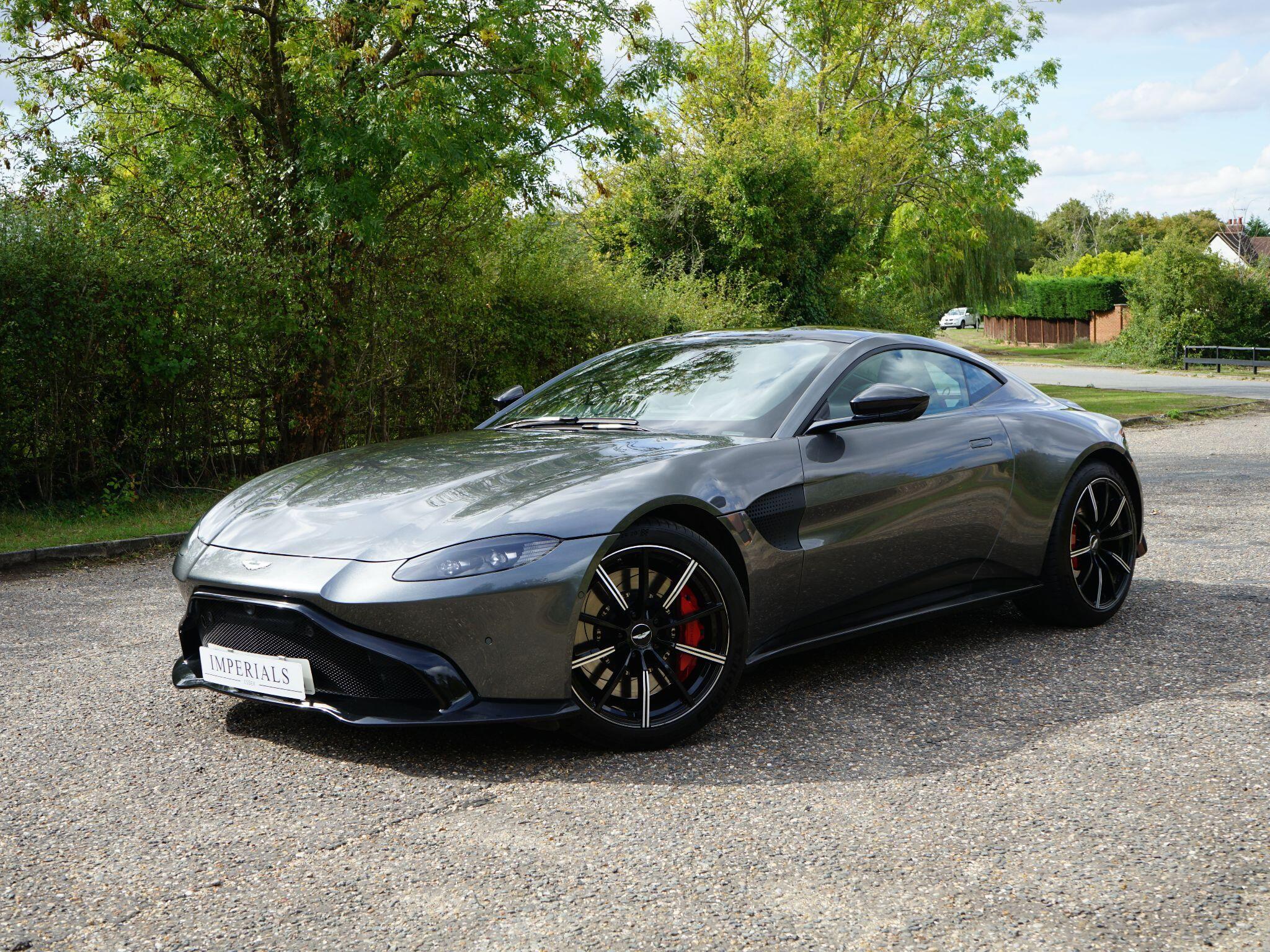 Aston Martin Vantage