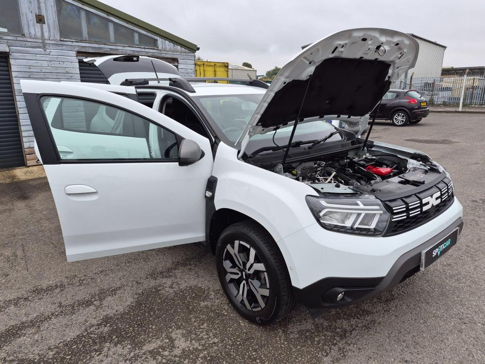 Dacia Duster Photo at-5360dbbd8ab64241b1f6fb690b7f78bc.jpg