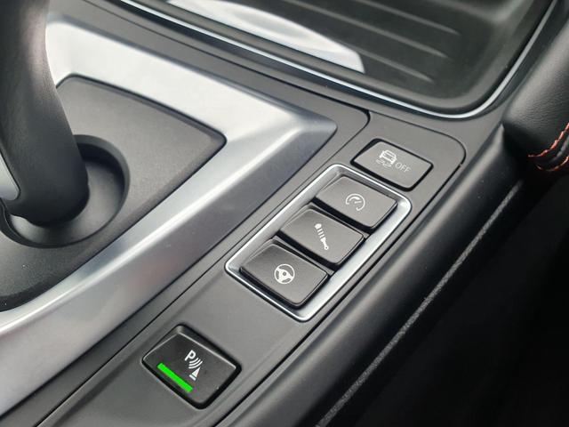 Used BMW M4 AV69NLL 44