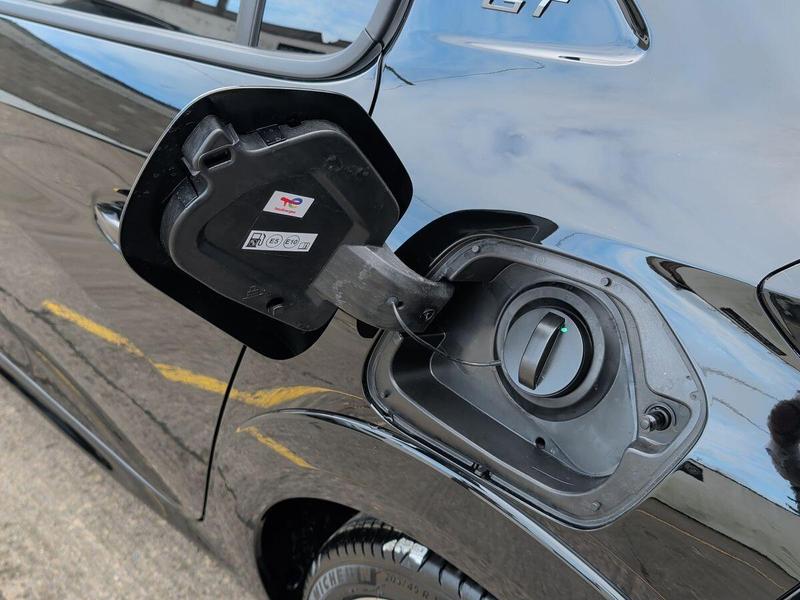 Used Peugeot 208 202601289492571 24