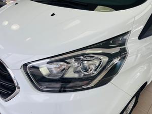 Ford Transit Custom Photo 16