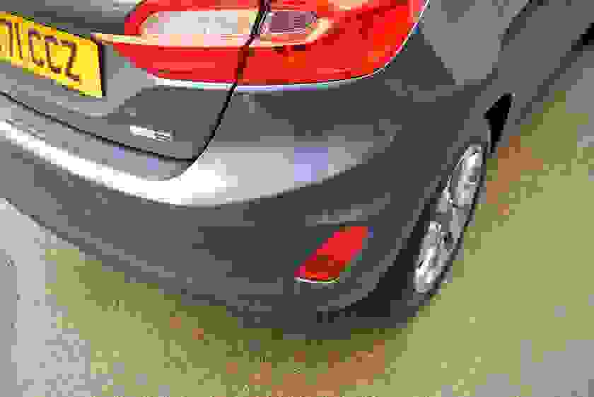Ford Fiesta Photo at-542c7b472bf14b0eae5f62c8d8b85077.jpg