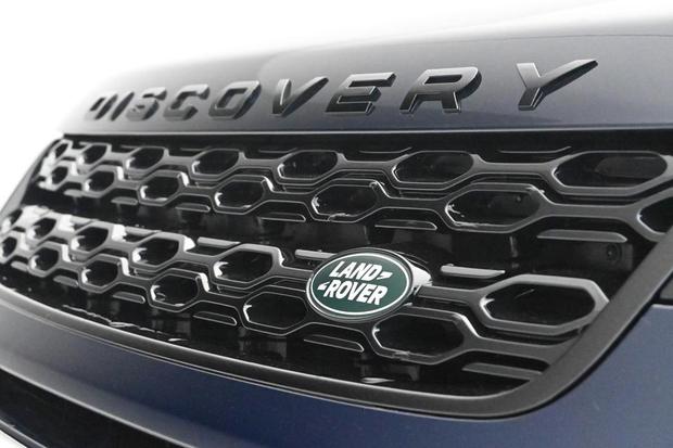 Land Rover DISCOVERY SPORT Photo at-5465123b2369492987ead7508c7d5faf.jpg