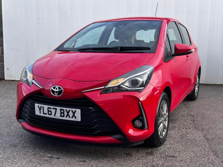 Used Toyota Yaris YL67BXX 1