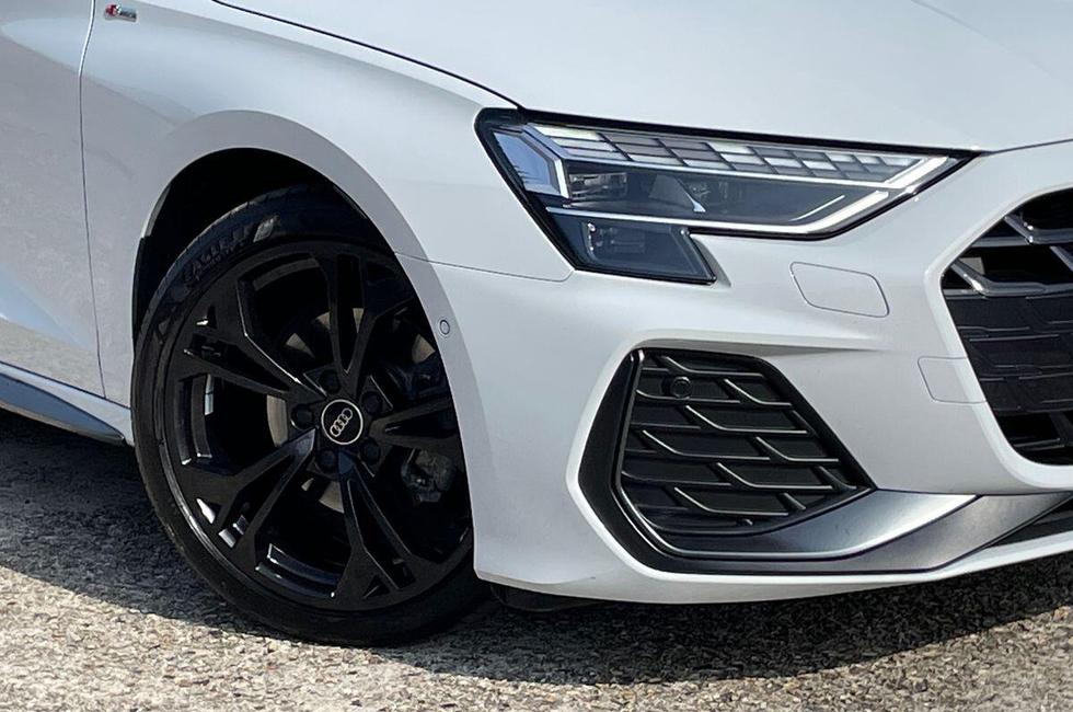 Audi A3 Photo at-549a39222f39459d9013b98aadb4fbda.jpg