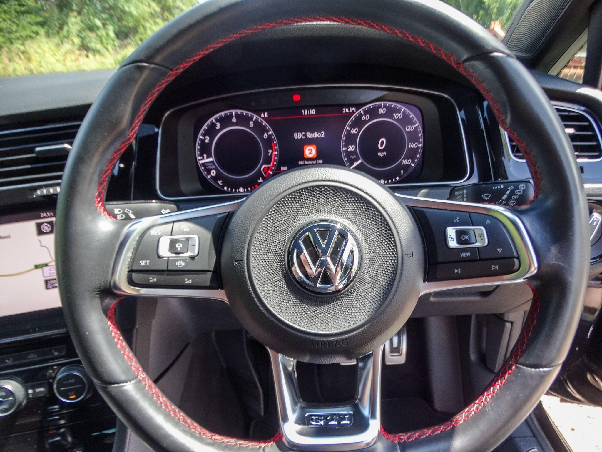 Volkswagen Golf 2.0 TSI GTI Performance Euro 6 (s/s) 5dr — photo 7