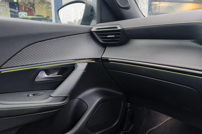 Used Peugeot 2008 FL73PXX 34