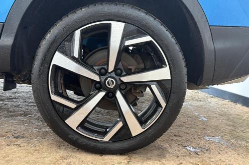 Nissan QASHQAI Photo at-54f4cfb97d5f4acf9e5779ab56c72513.jpg