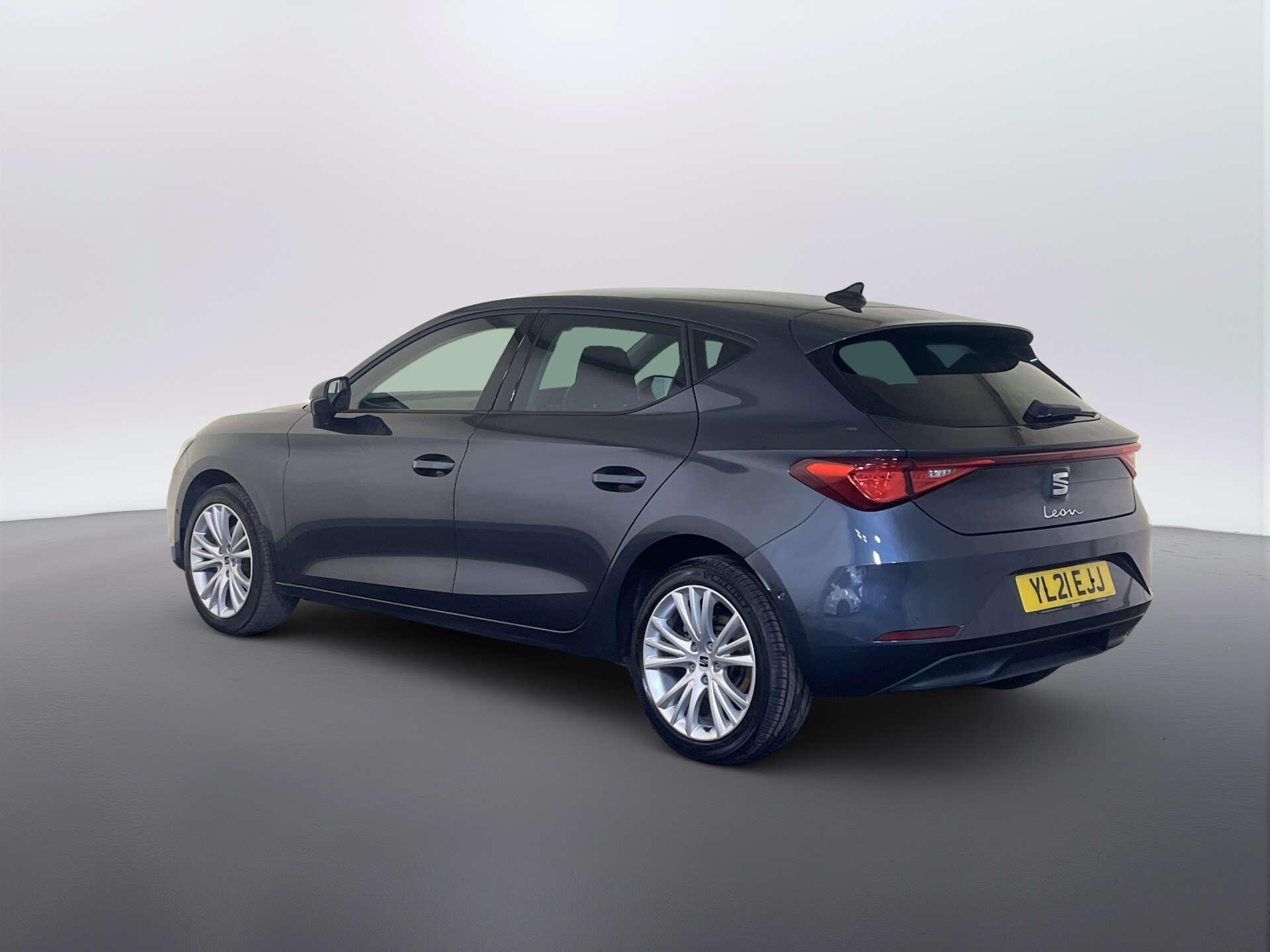 2021 SEAT Leon thumbnail 9